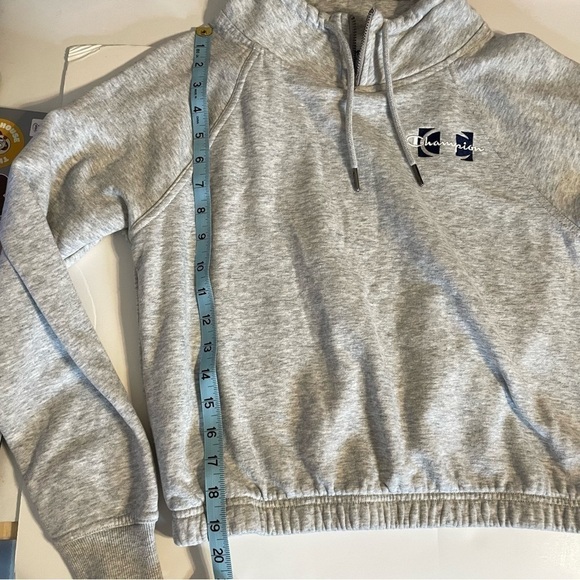Champion Gray Long Sleeve Sweatshirt Size Small - Picture 3 of 6